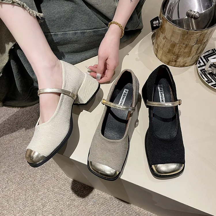 2024冬季新款法式玛丽珍小皮鞋低跟玛丽珍法式小香风高跟鞋2024年