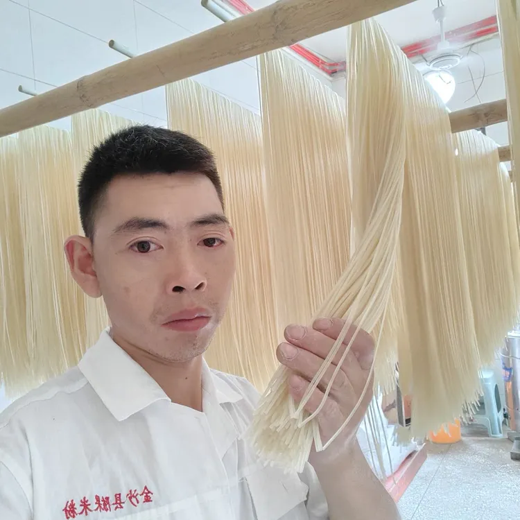 贵州金沙干米粉纯米制作