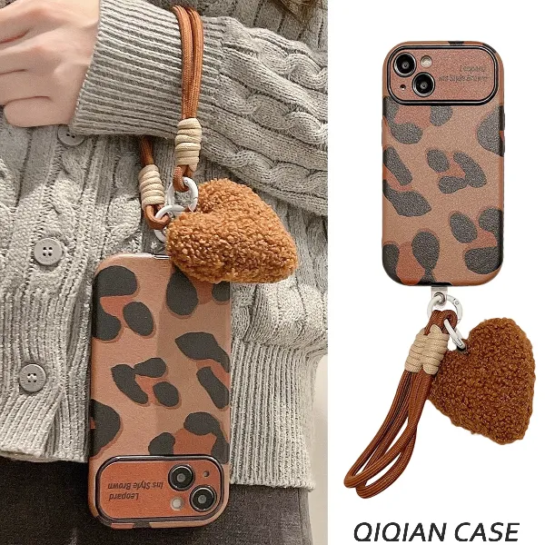 回可大视窗秋冬豹纹苹果15手机壳iphone14/13/12软壳毛绒爱心手提