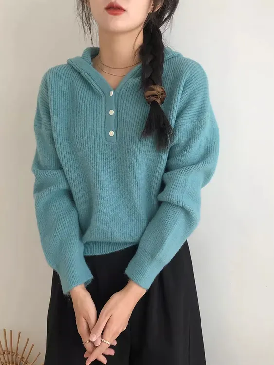 秋冬蓝色针织打底衫高级穿搭软糯毛衣女款2024新款韩系慵懒风上衣