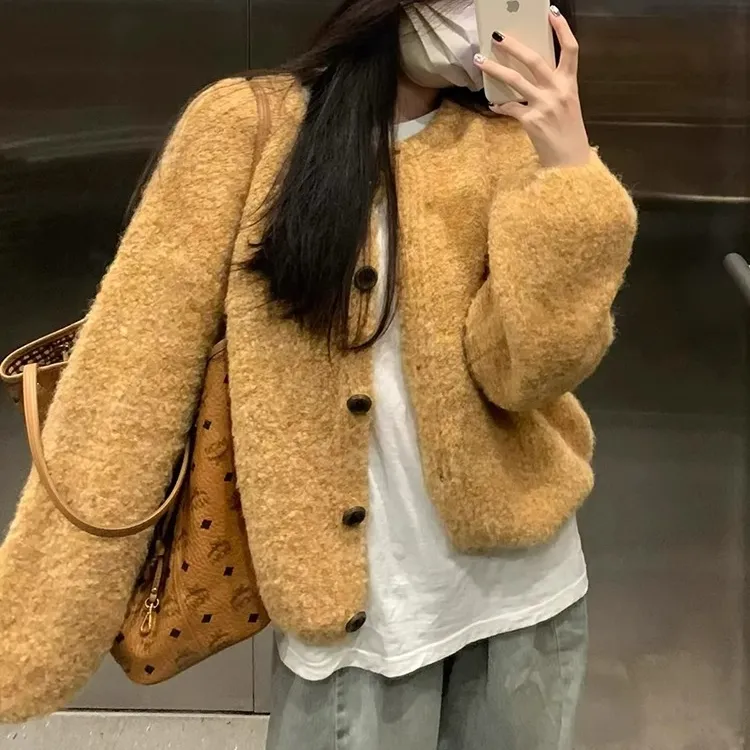 软糯慵懒风黄色针织开衫毛衣女初秋装2025小个子短款减龄百搭外套