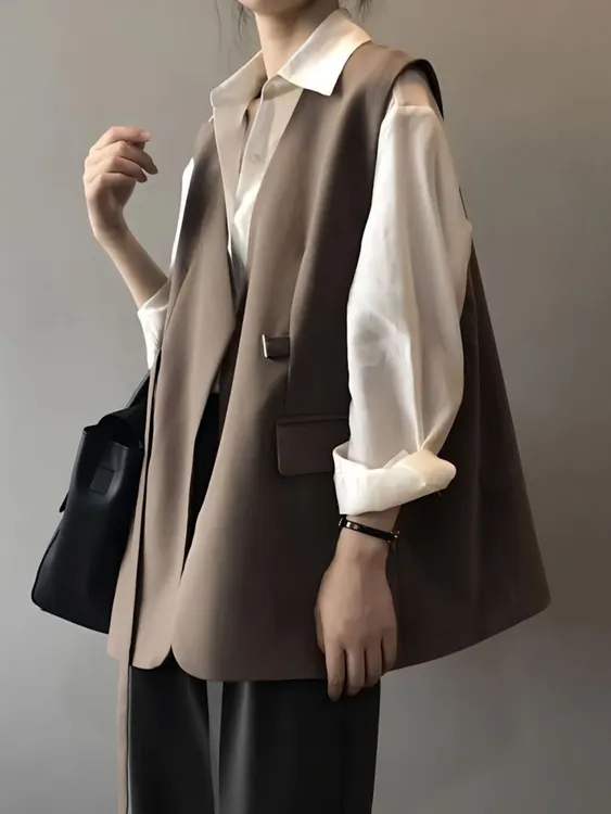 衬衫叠穿西装马甲外套日系外搭女2025新款欧货气质背心大码宽松