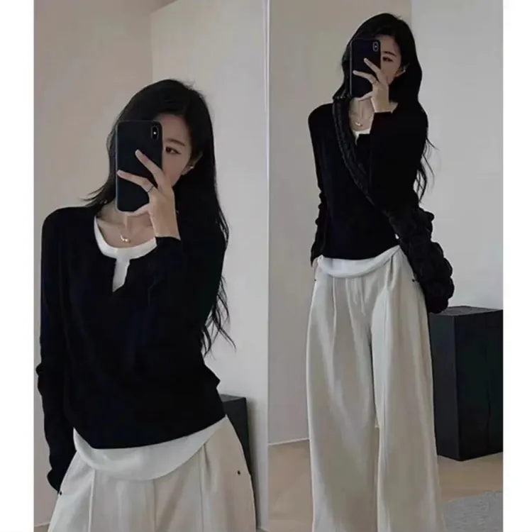 秋冬新款设计感小排扣宽松显瘦长袖圆领黑白拼接假两件春秋上衣