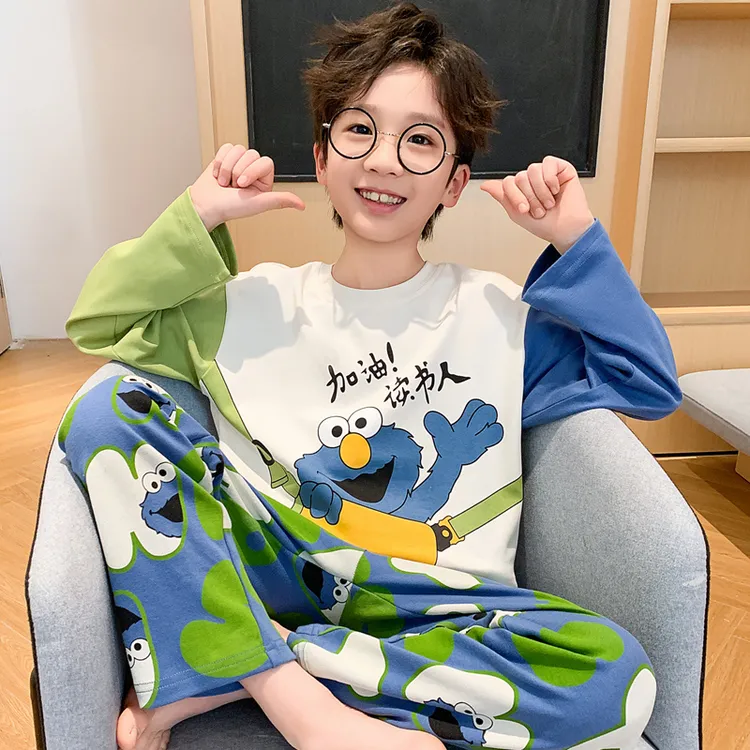 中大童宝宝薄款长袖宽松睡衣男童套装新款春秋卡通外穿儿童家居服