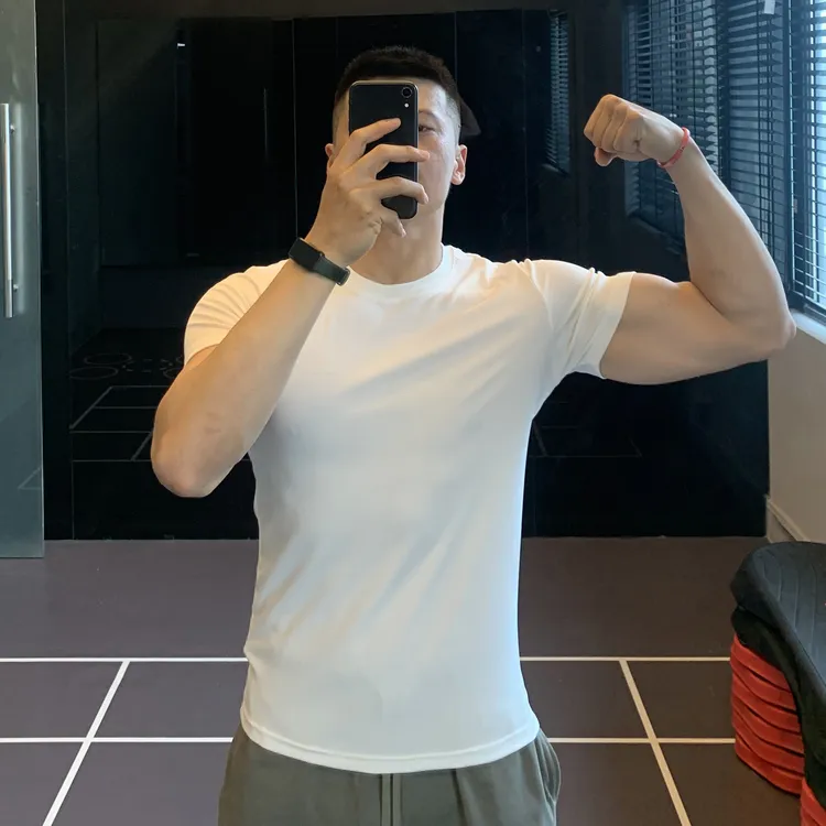 irontrap收紧袖口修身短袖t恤男士速干透气上衣运动健身衣服夏季