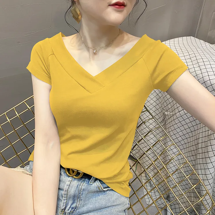 V领短袖T恤女显瘦时尚款洋气2025新款百搭夏季半袖露背大领口上衣