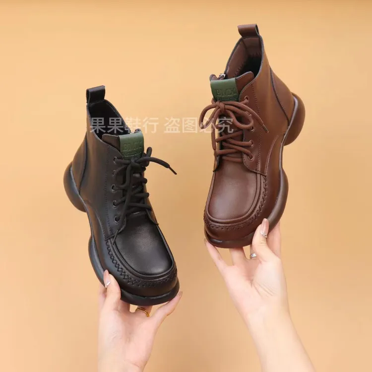 时尚百搭舒适马丁靴冬季女鞋新款