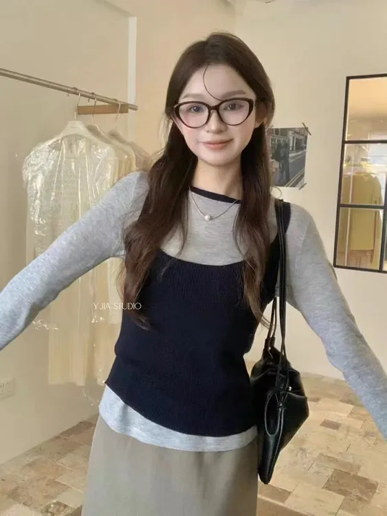 早秋新款女针织衫小套装撞色圆领薄款长袖打底+针织背心百搭套装