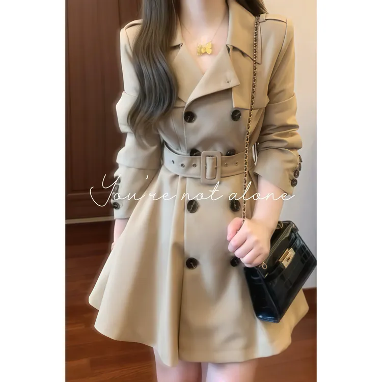 【秋叶落畔】高级设计感卡其色连衣裙式风衣外套88836