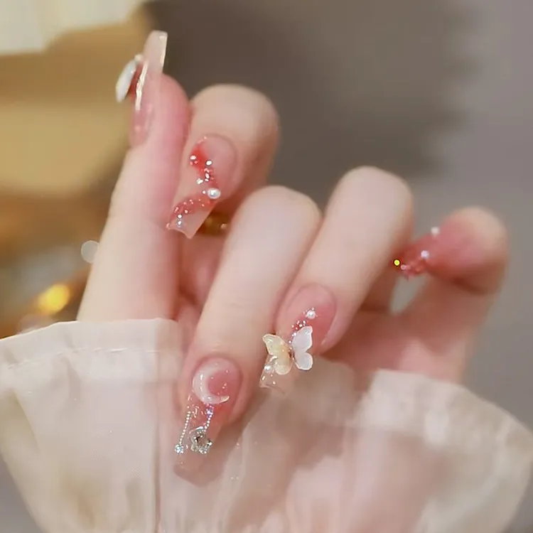 穿戴甲甲片中长款冰透蝴蝶爱心甜美美甲贴成品显白腮红假指甲