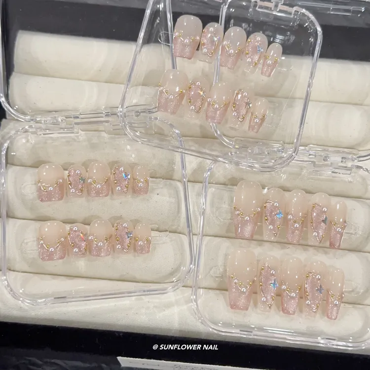 人鱼泪丨纯手工穿戴甲短款梯形猫眼显白纯欲裸色温柔气质美甲贴片