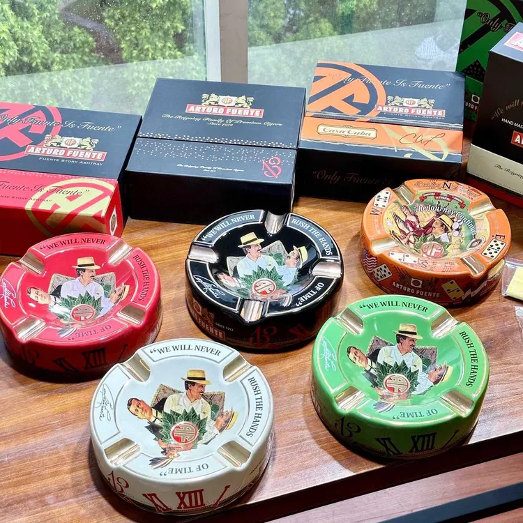 阿图罗.富恩特AturoFuente烟灰缸雪茄缸美式高级感超大陶瓷礼物