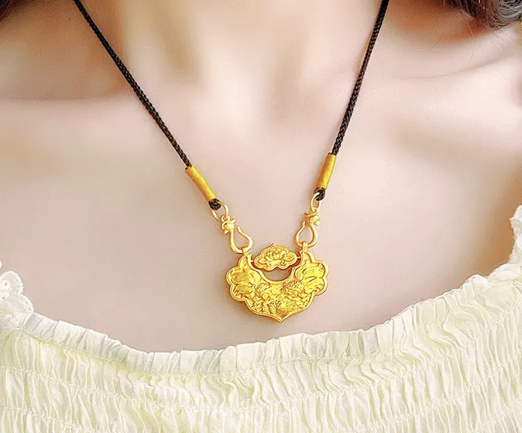 铜合金布艺项链 金店同款配件锦鲤花牌项链锦鲤锁毛衣链古风