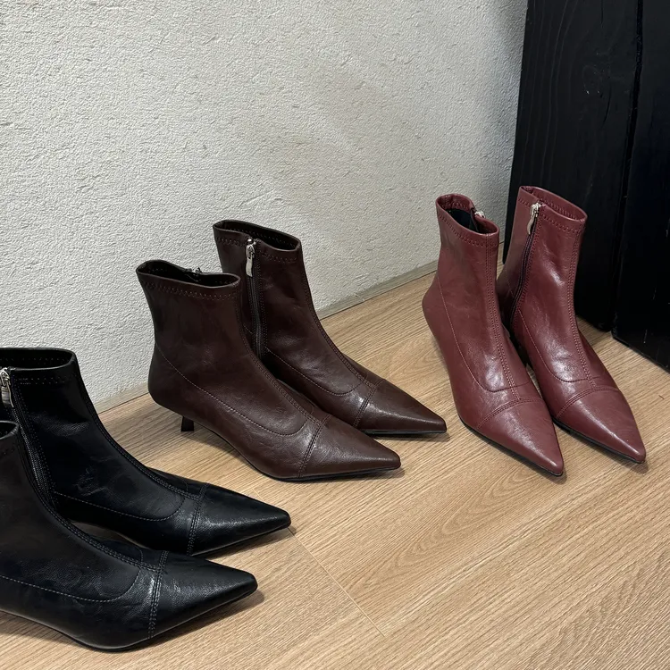2025秋冬百搭高跟时装靴法式细跟软皮瘦瘦靴复古尖头小猫跟短靴女