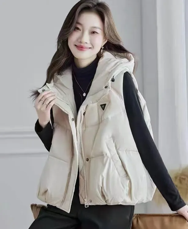 2024冬季新款连帽羽绒服马甲女外穿国标宽松坎肩背心小个子时尚