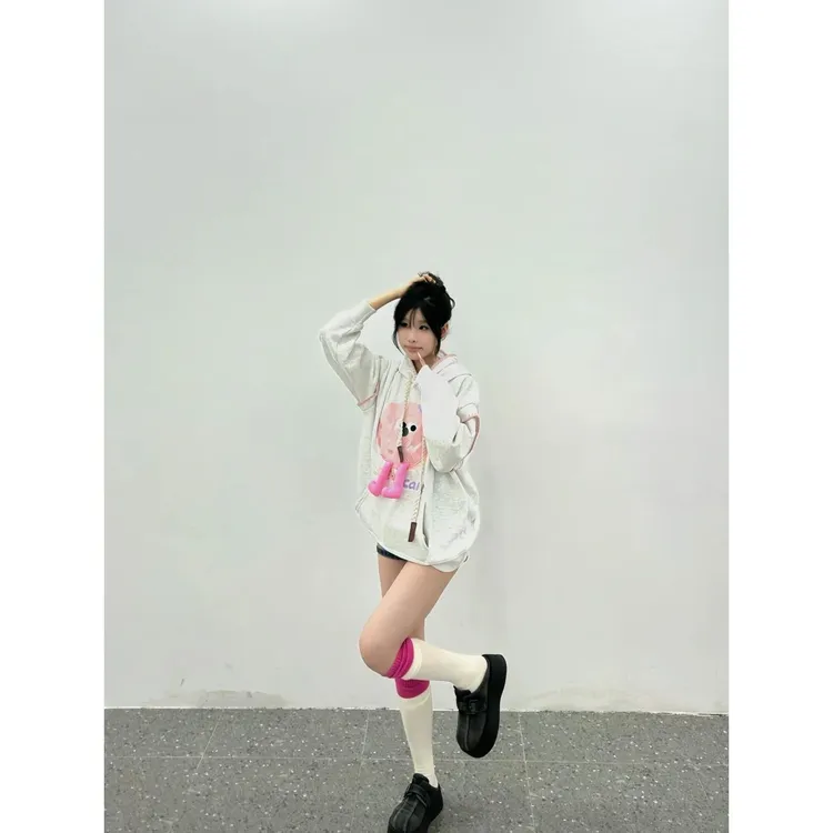 可爱立体卡通风刺绣连帽卫衣女学生秋冬季百搭拼接式上衣ins潮