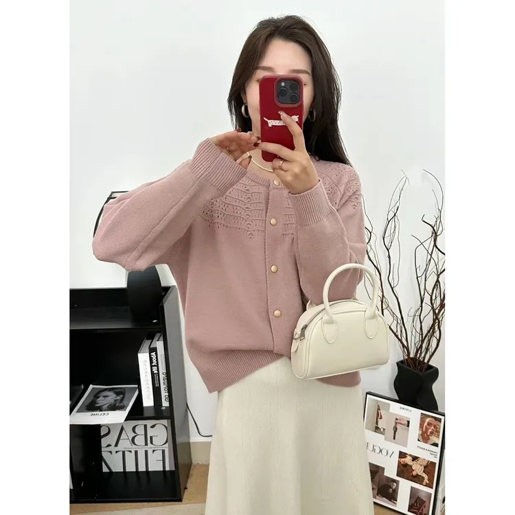 秋冬新款长袖气质圆领时尚网红宽松百搭针织衫开衫毛衣女6001