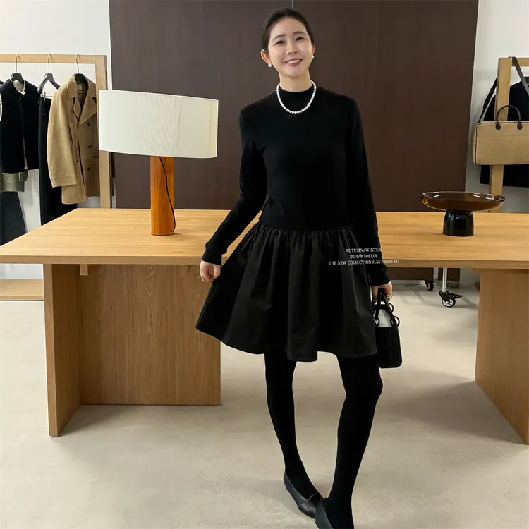 widelia赫本风蓬蓬裙9375小立领拼接加绒连衣裙收腰显瘦优雅黑裙