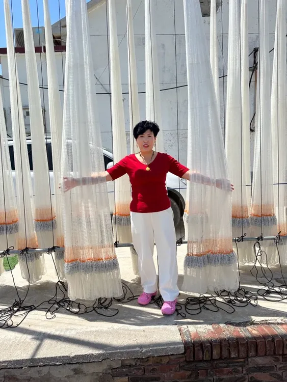 机制尼龙链子网，六分网眼，逮小鱼，掉完兜三米八左右，重八斤半，好