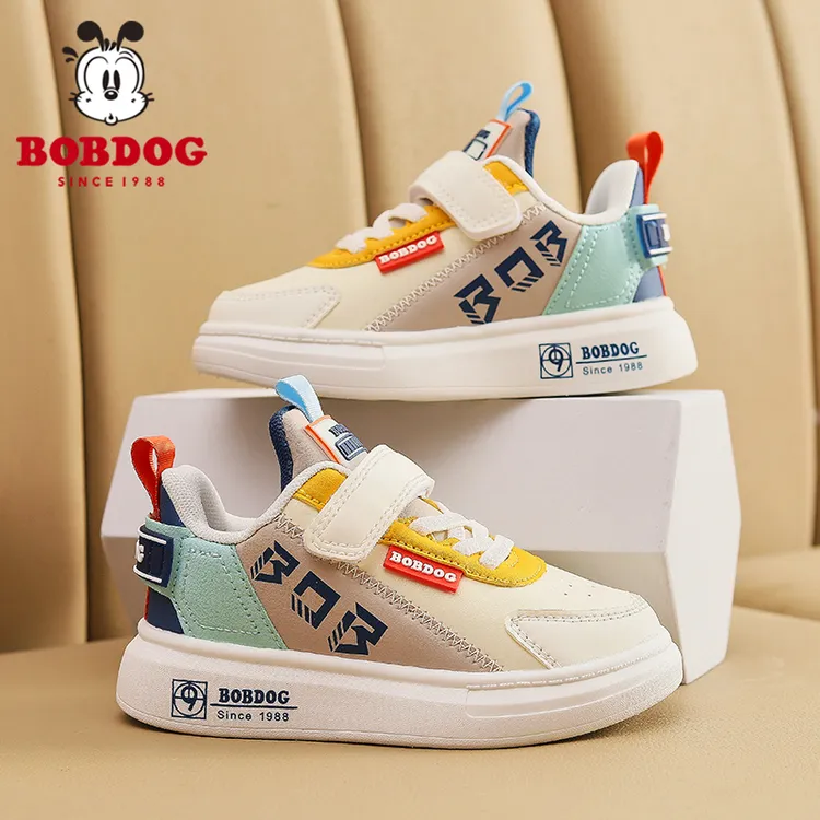 巴布豆男童鞋子板鞋皮面防水2025春秋新款软底轻便时尚运动儿童鞋