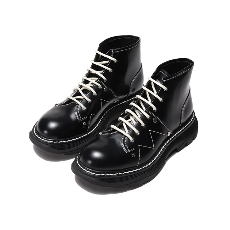 未使用 Alexander McQueen/亚历山大·麦昆 男士靴子604253 WHZ85