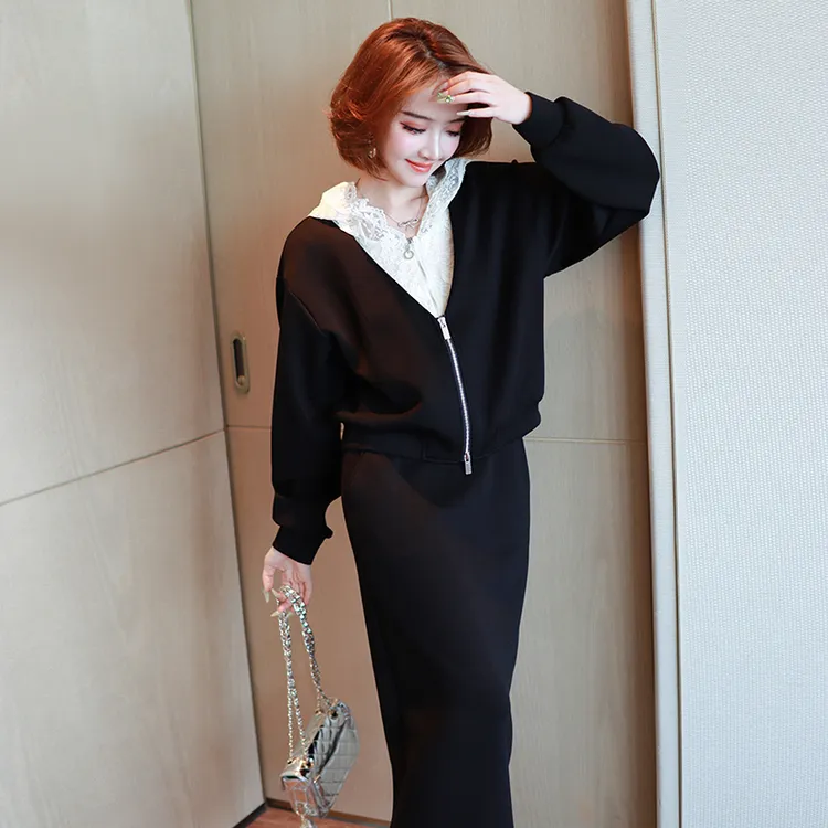 黑白撞色蕾丝休闲连帽拉链卫衣