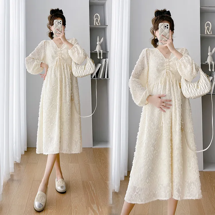 孕妇装秋季新款韩版时尚设计感雪纺提花宽松长袖中长款孕妇连衣裙