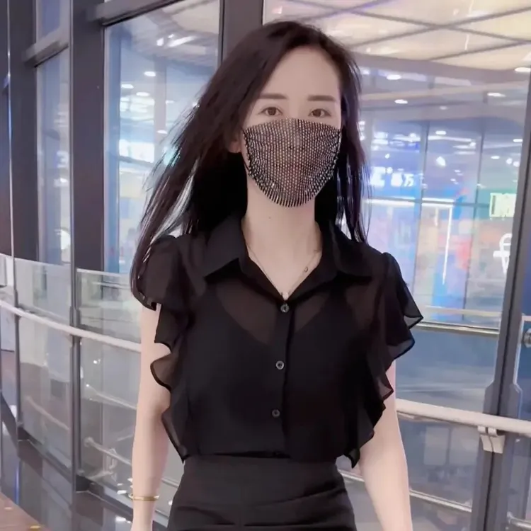 设计感碎花格调飞飞袖衬衫女2025新款高级感气质宽松显瘦洋气上衣