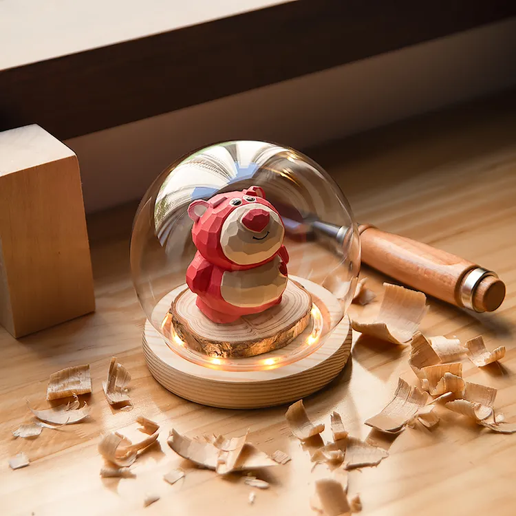 草莓熊生日礼物女生实木手工雕刻送女朋友小众高级感车载小熊摆件