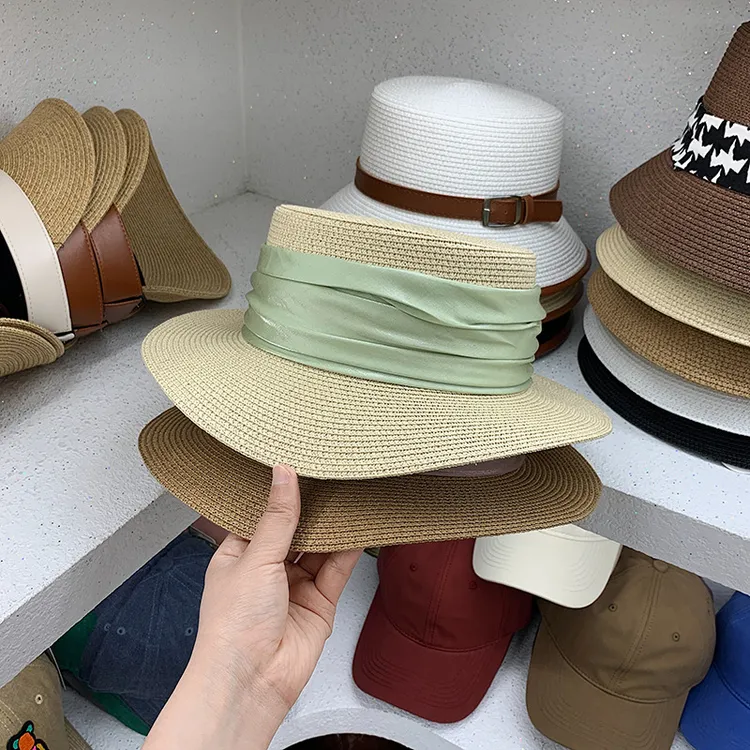 丝光缎面平顶宽檐草帽女夏天新款韩版装饰出游度假旅拍遮阳草帽潮