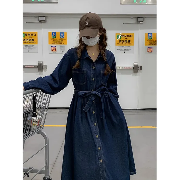 牛仔长袖连衣裙女2025春装流行新款法式复古气质收腰POLO领衬衫裙