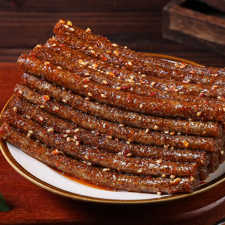 大长筋辣条香辣味爆辣小时候的味道网红爆款校园零食辣棒美味童年