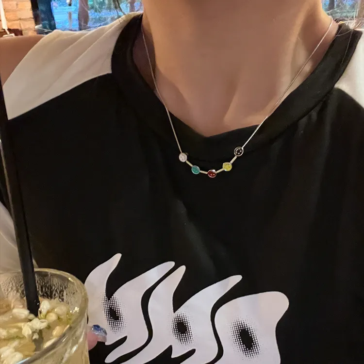oushipei/欧诗佩 铜合金项链 夏日小众百搭彩色笑脸项链