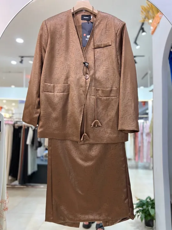 新品欧货女装时尚潮流休闲大气套装