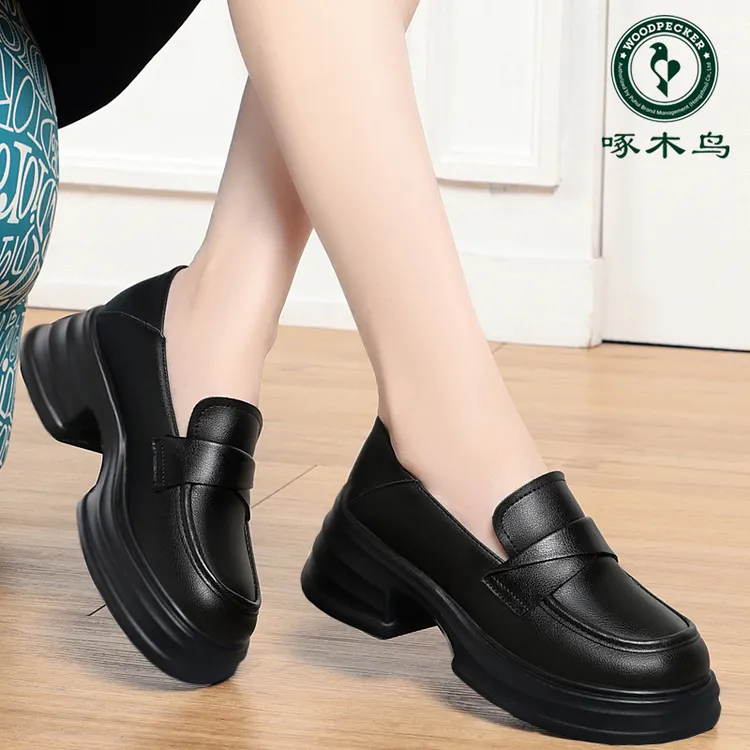 啄木鸟乐福鞋女新款春秋季厚底粗跟单鞋英伦风百搭软底小皮鞋