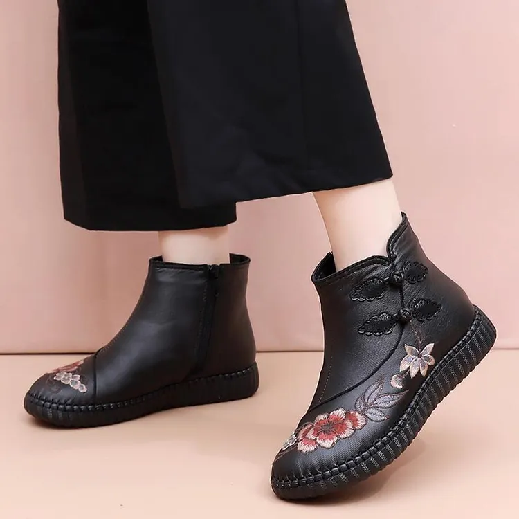 2025冬季羊毛女鞋子老人鞋老北京布鞋女棉鞋中老年人加绒保暖棉靴