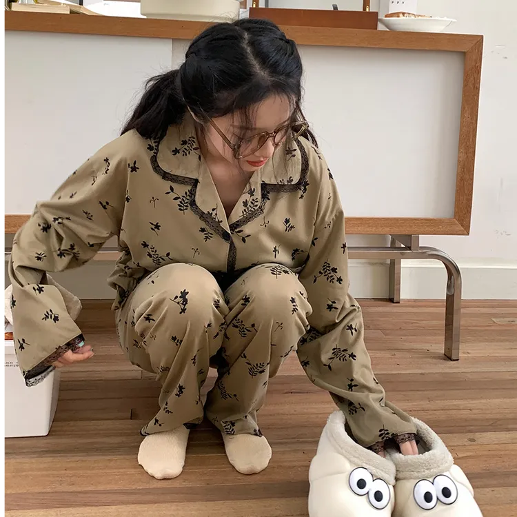 芬腾可安德绒长袖睡衣女春秋季复古蕾丝边宽松学生开衫家居服套装