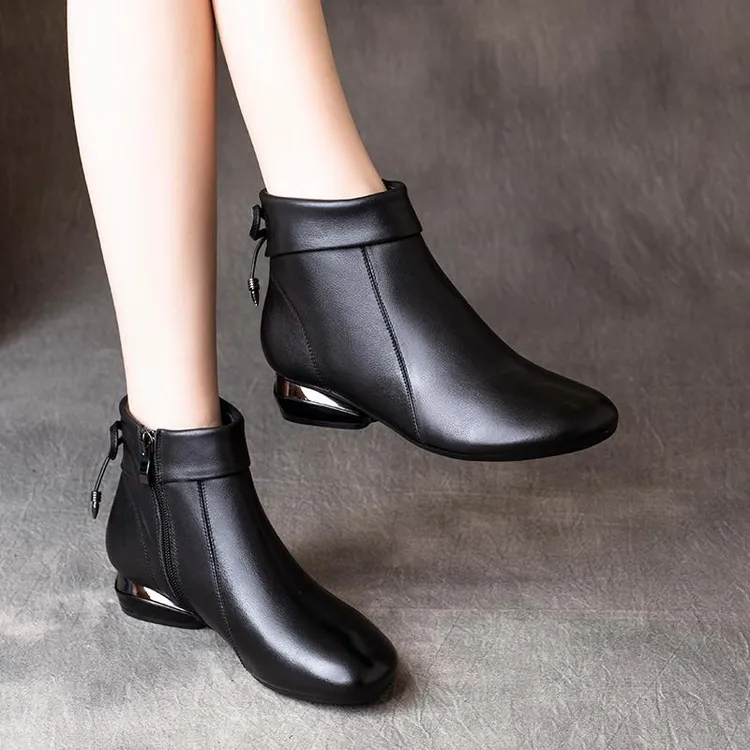真皮秋冬短靴女软皮软底大码34-43低跟妈妈鞋加绒棉靴子百搭女士