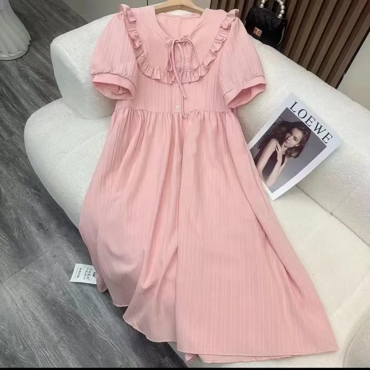 081娃娃领减龄百搭温柔风显瘦气质连衣裙