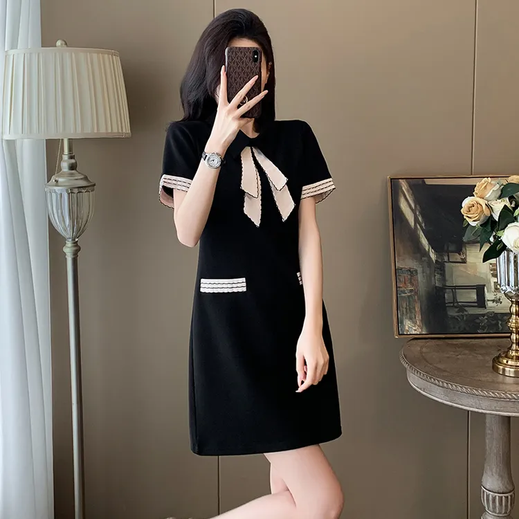 高级感小香风连衣裙女2024夏季新款设计感小众减龄宽松显瘦a字裙