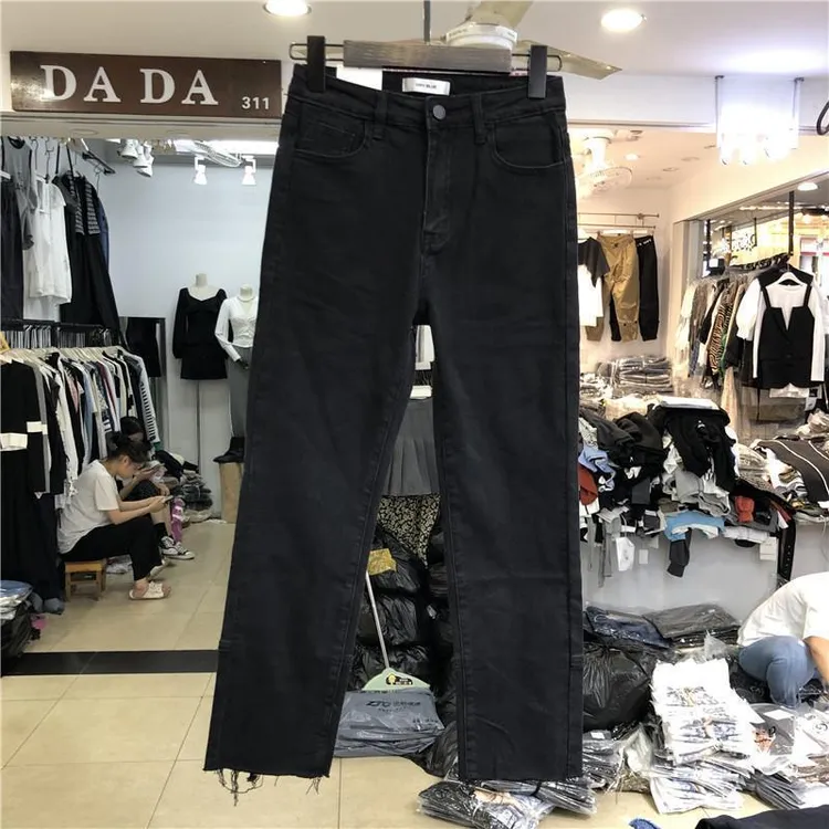黑色高腰修身显瘦牛仔裤女款2025秋款裤口毛边九分牛仔烟管直筒裤