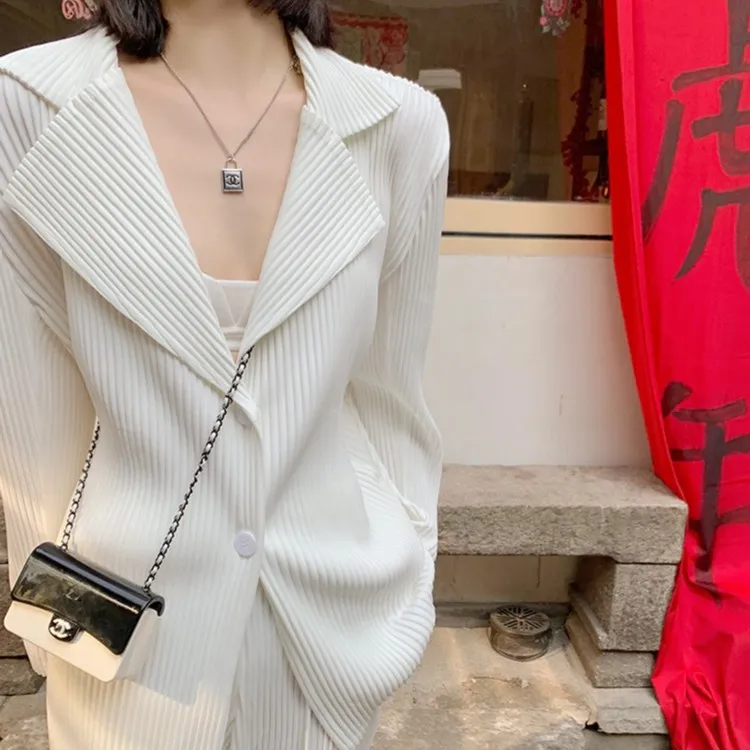 PLEATS OPTIONS/蒲黎诗褶皱大码西装休闲套装西服+阔腿裤肌理女
