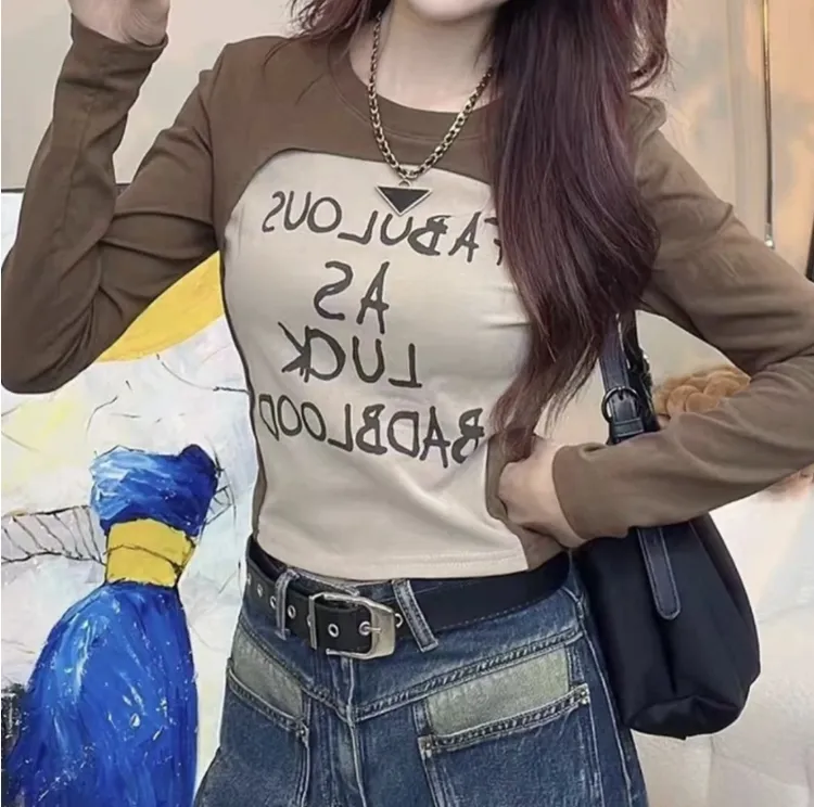 大码美式时髦假两件圆领长袖T恤女胖mm秋冬辣妹修身显瘦短款上衣