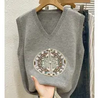 本命服国风刺绣重工针织马甲女叠穿秋冬洋气内搭毛衣坎肩保暖背心