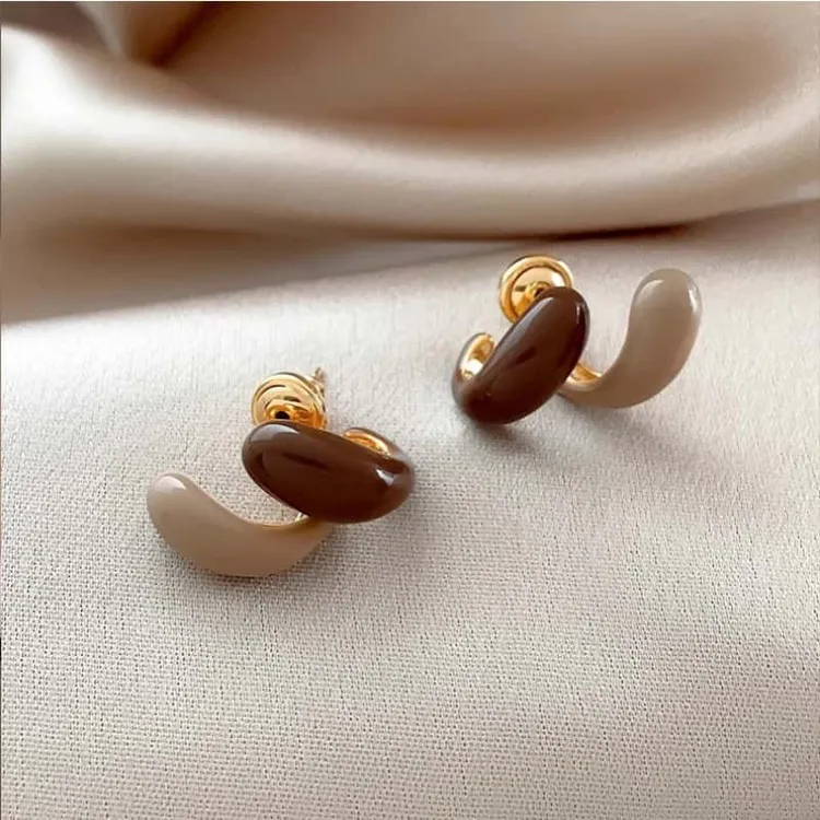 铜合金耳饰 秋冬温柔奶咖撞色独特耳钉女小众高级感气质耳环耳饰