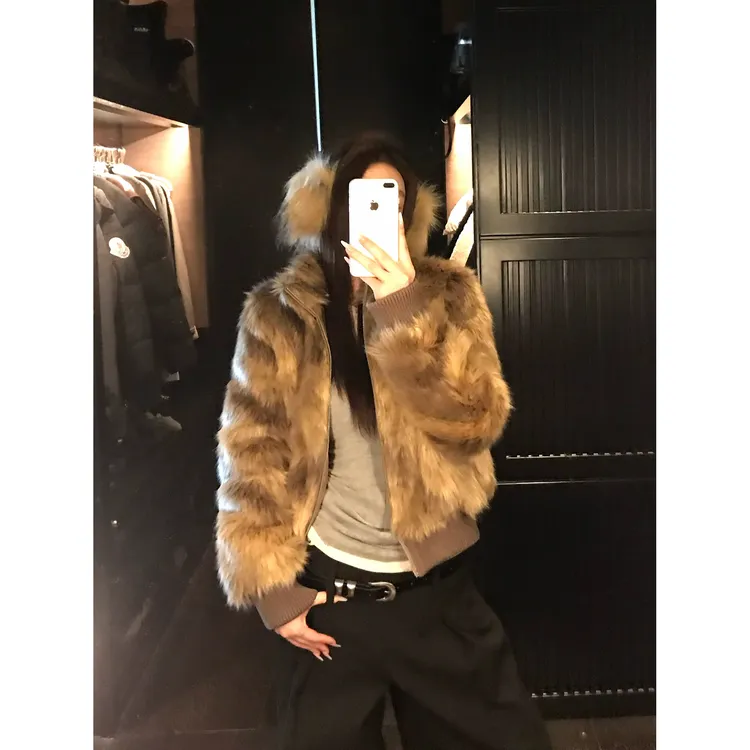 荒野美人 短款棕色廓感环保仿皮毛外套辣妹时尚高级感毛毛上衣