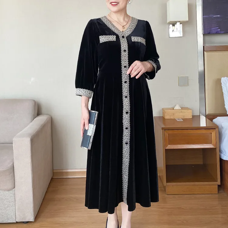 SL妈妈秋装气质V领连衣裙中年洋气裙子金丝绒时尚高贵长裙Z811