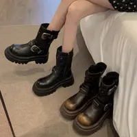 贾不假女款马丁短靴春秋新款百搭复古黑色擦色美式厚底大头机车靴
