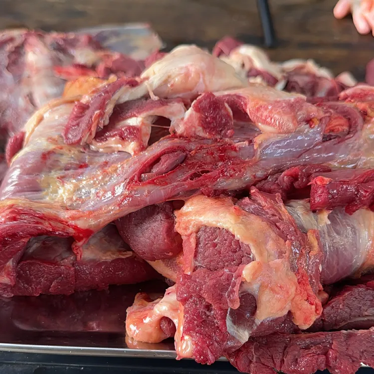 苗天牧大山里的农家土黄牛肉碎牛肉带筋膜4斤包邮