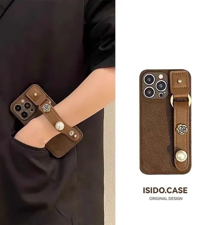 山茶花珍珠腕带适用苹果/华为/vivo/OPPO/小米手机壳全包防摔个性